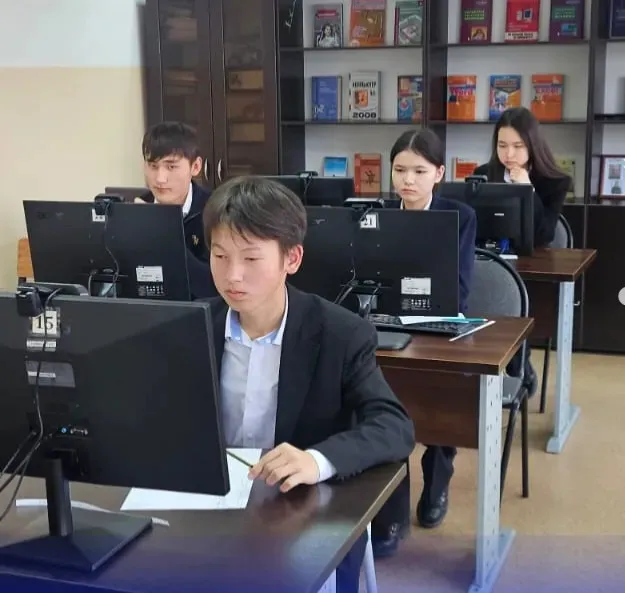 Состоялся региональный этап Республиканской олимпиады по критическому мышлению и философии для учащихся 9-11 классов (12).