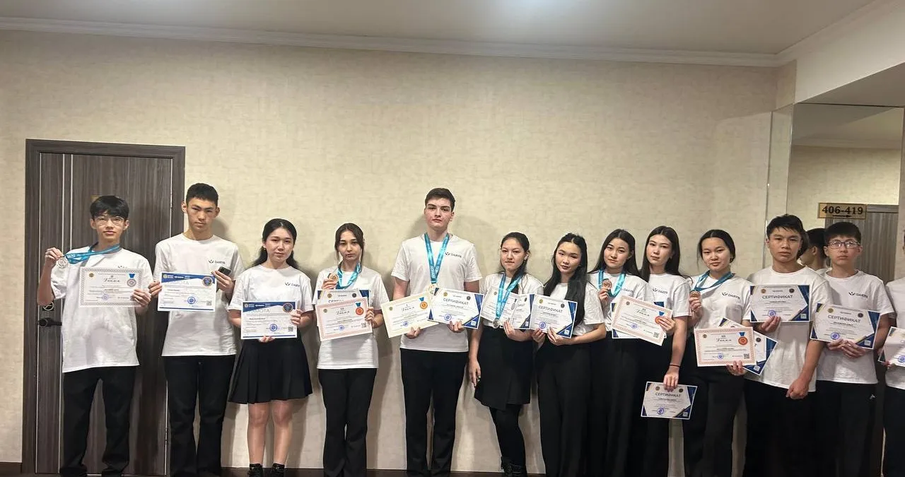 Прошел республиканский этап конкурса научных проектов по общеобразовательным предметам (социально-гуманитарное направление)